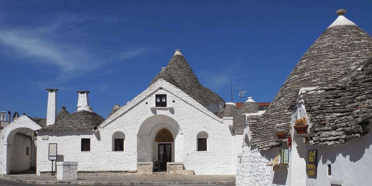 Bed and Breakfast Trullo Monte Santo 50 Альберобелло Екстер'єр фото
